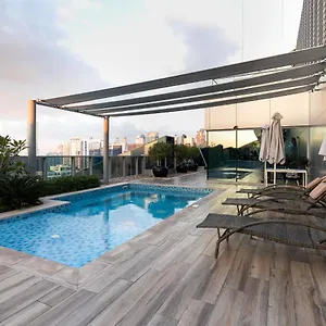 Simply Comfort In J One Tower Dubai